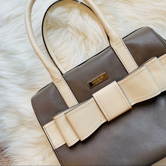 Handbags - NWOT Kate Spade Taupe And Cream Bow Bag